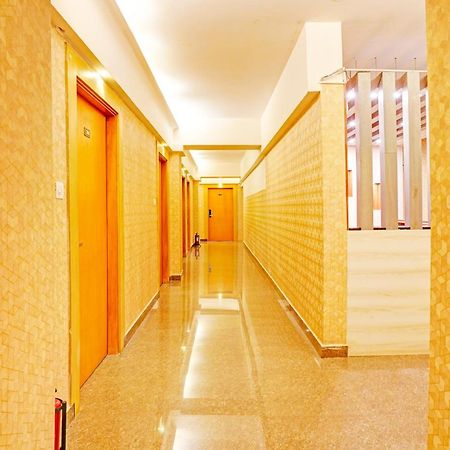 Super Townhouse Oak Electronic City Formerly Hotel Trubell Kammasandra Екстер'єр фото