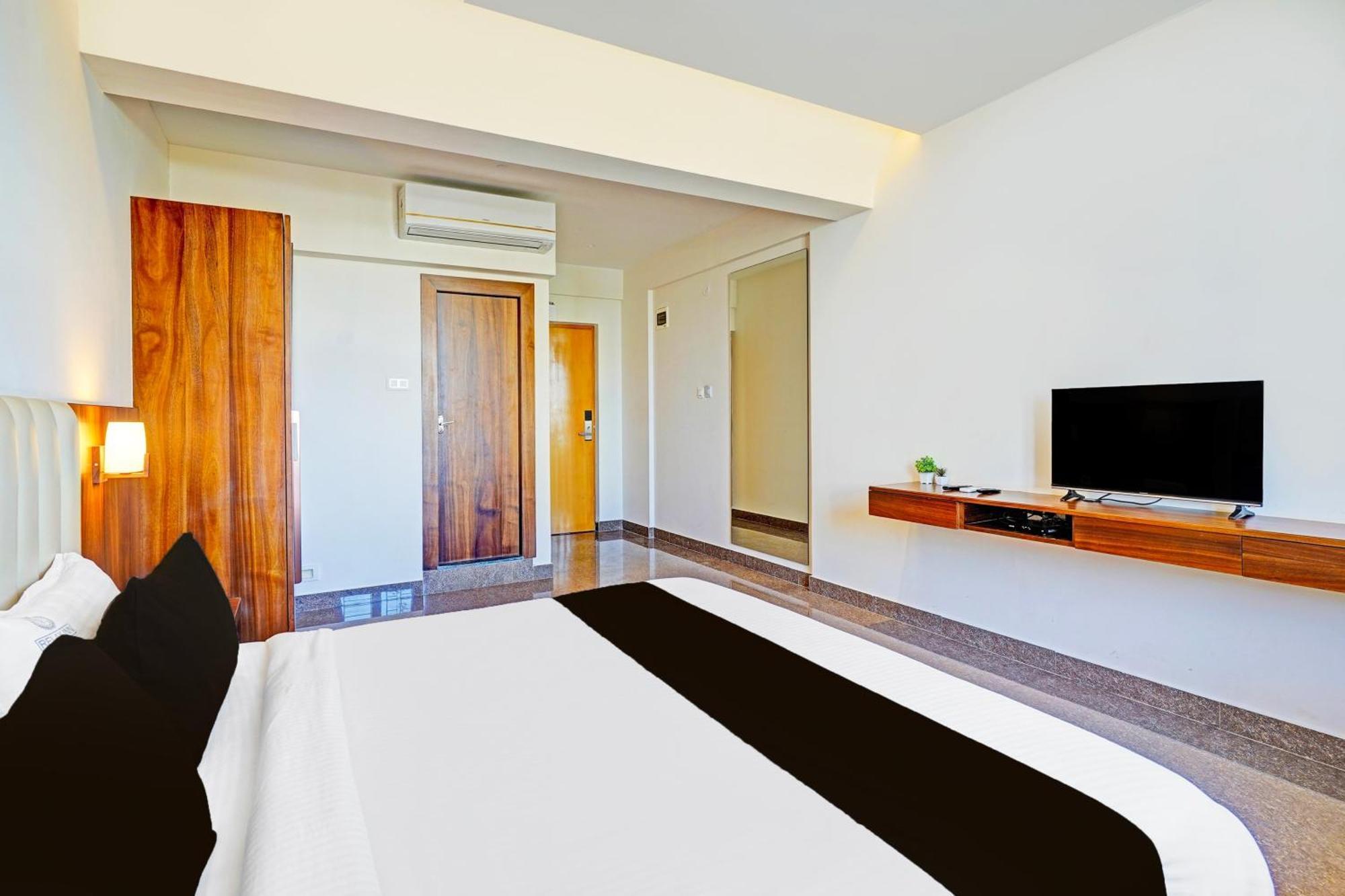 Super Townhouse Oak Electronic City Formerly Hotel Trubell Kammasandra Екстер'єр фото